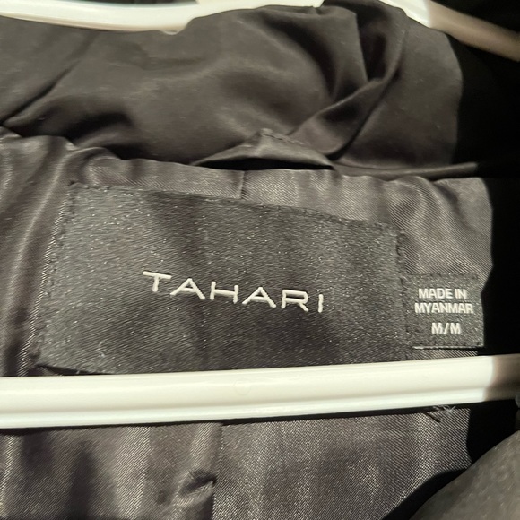 Tahari puffer coat, 3/4 length with hood - Picture 2 of 4